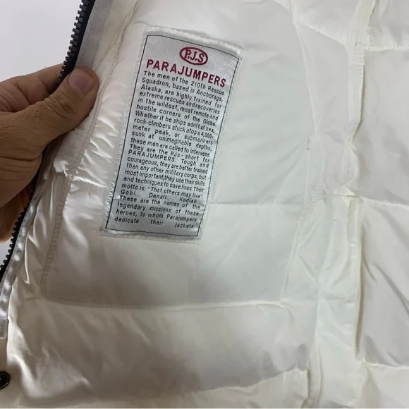 Parajumpers winter coat , used only 5 Times - Picture 8 of 12